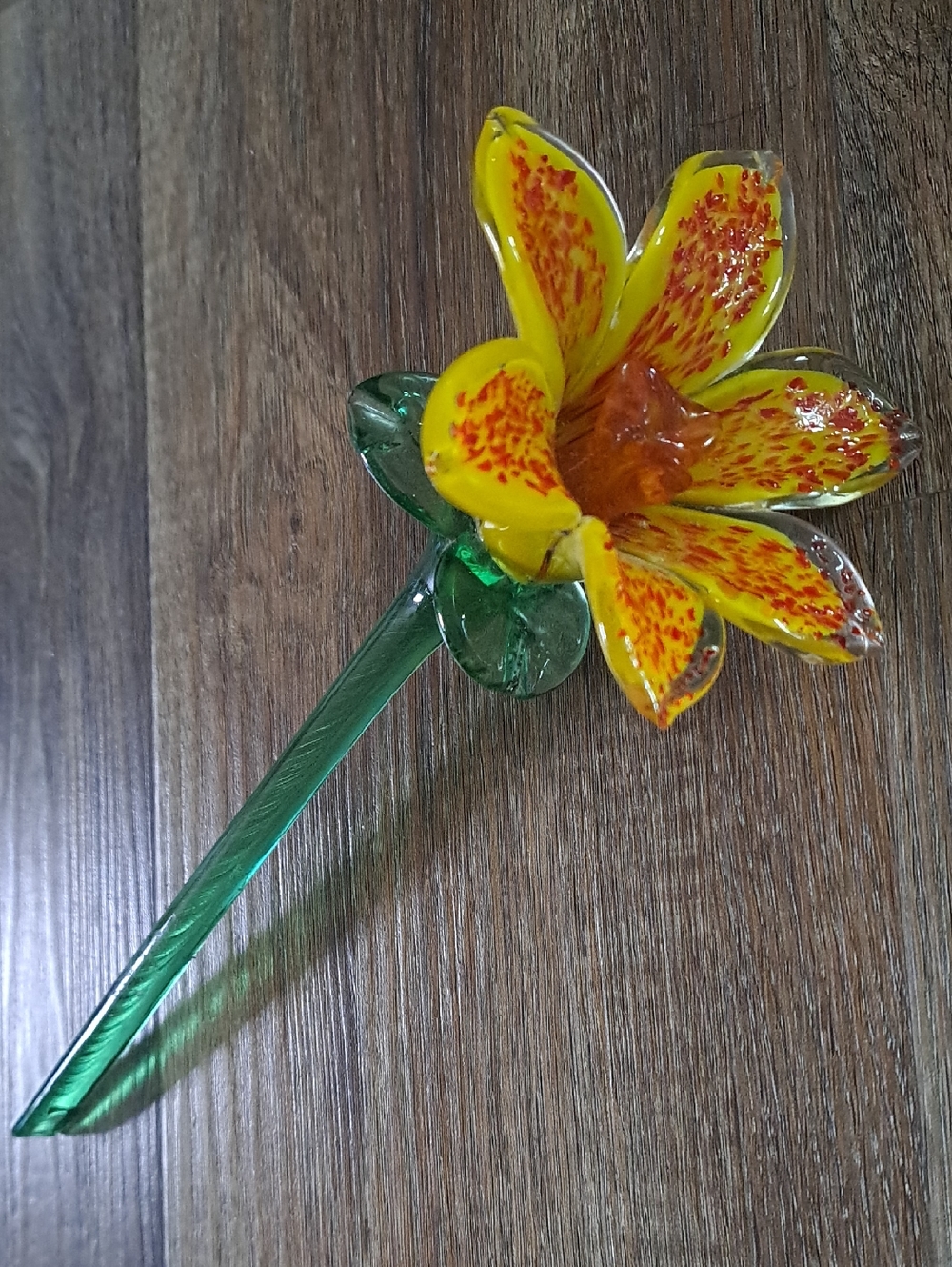 Vintage Glass Flower - Picture 8 of 8
